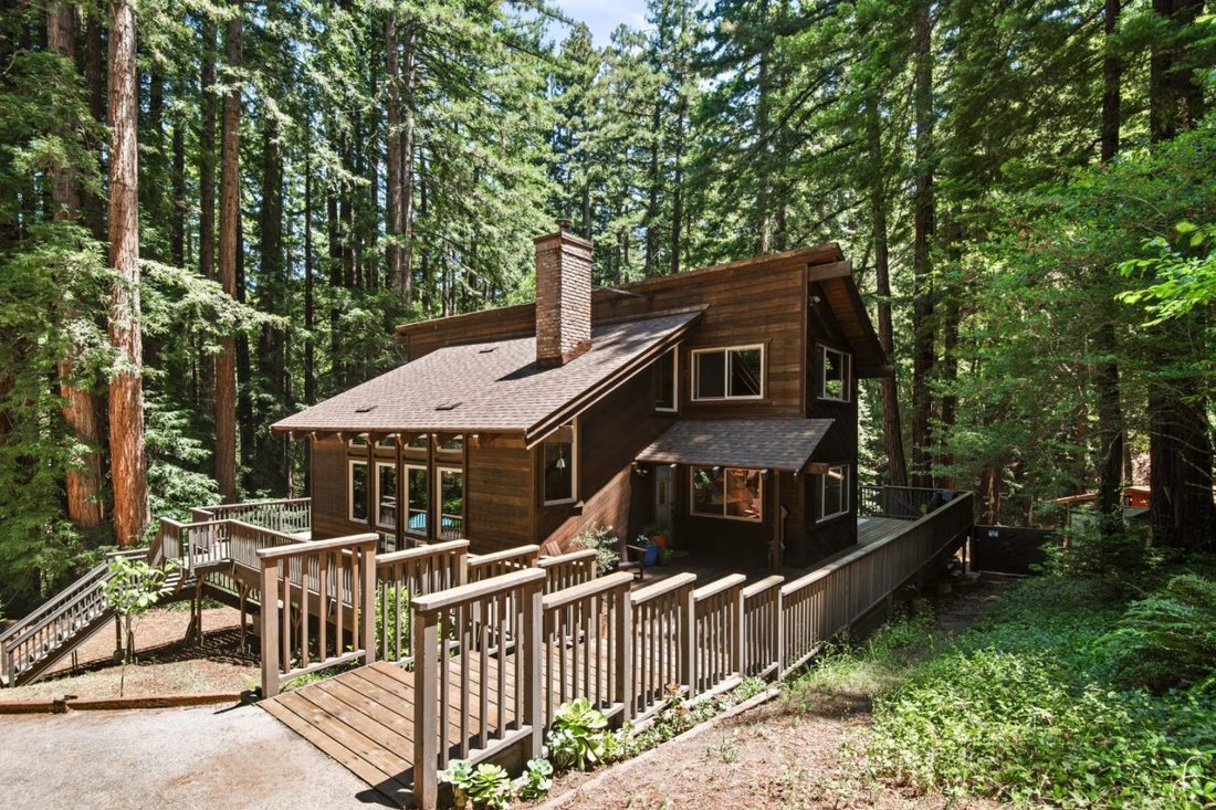 House in Boulder Creek, California, United States 1 - 18322024