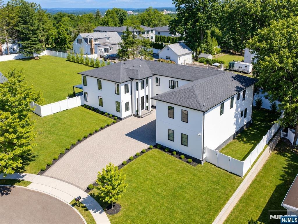 House in Paramus, New Jersey, United States 2 - 18323188