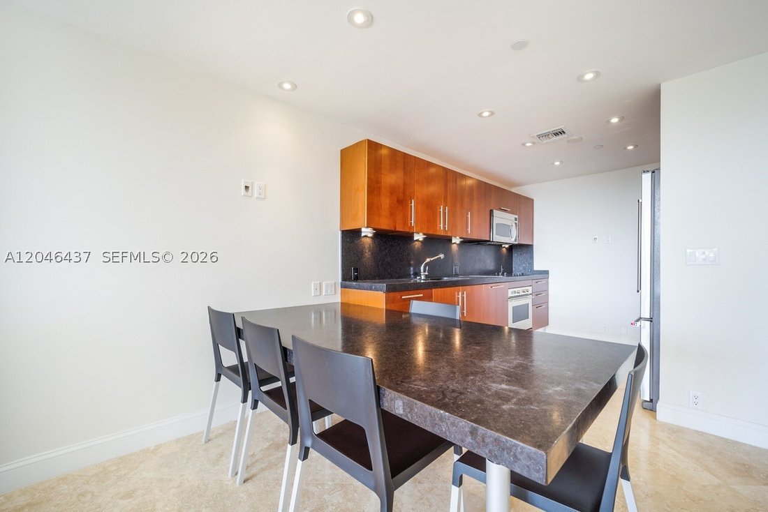 Condo in Key Biscayne, Florida, United States 4 - 18321781