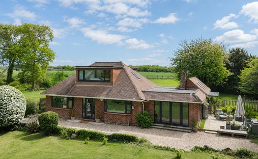 Casa a Milford-on-Sea, Inghilterra 1
