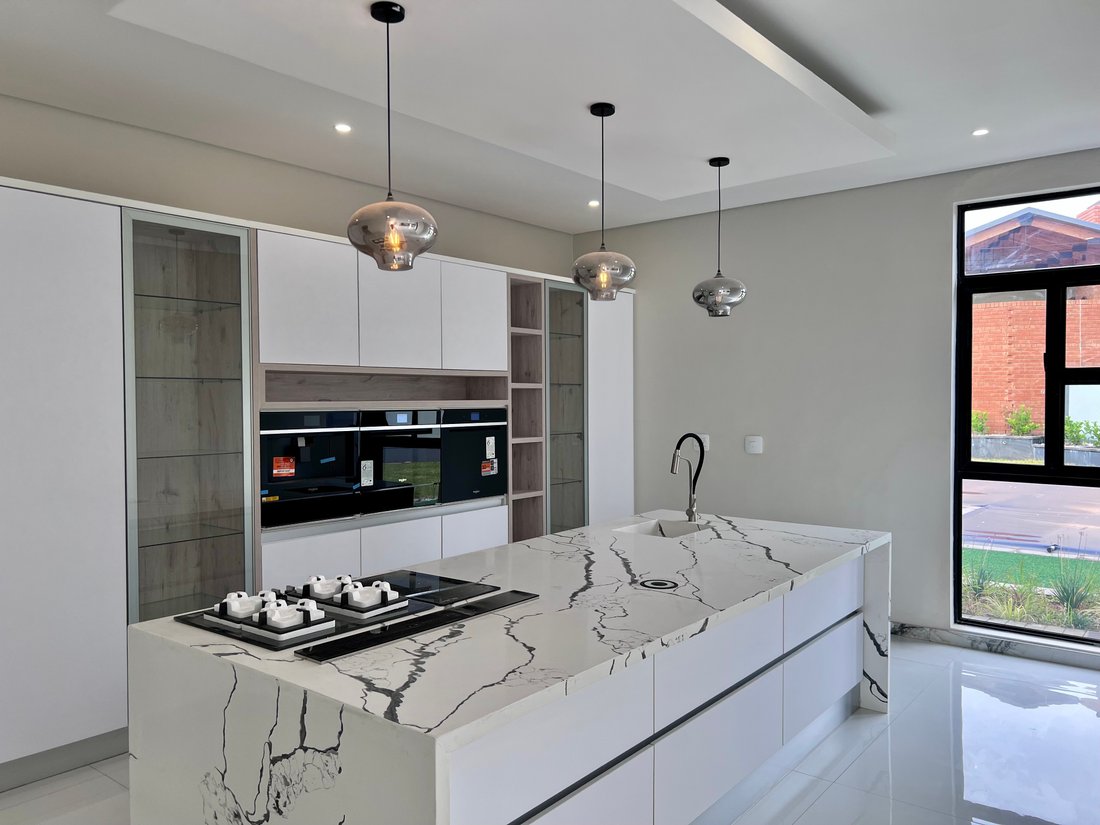 House in Six Fountains Residential Estate, Gauteng, South Africa 5 - 17054775