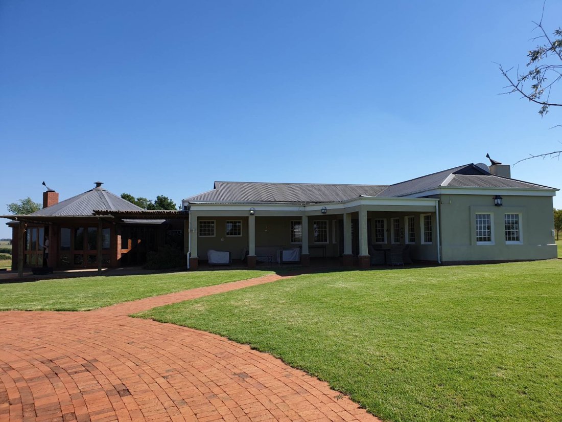 Farm Ranch in Pretoria, Gauteng, South Africa 3 - 14466480
