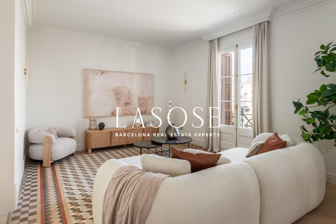 Apartment in Eixample, Barcelona, Spain 2 - 18320026