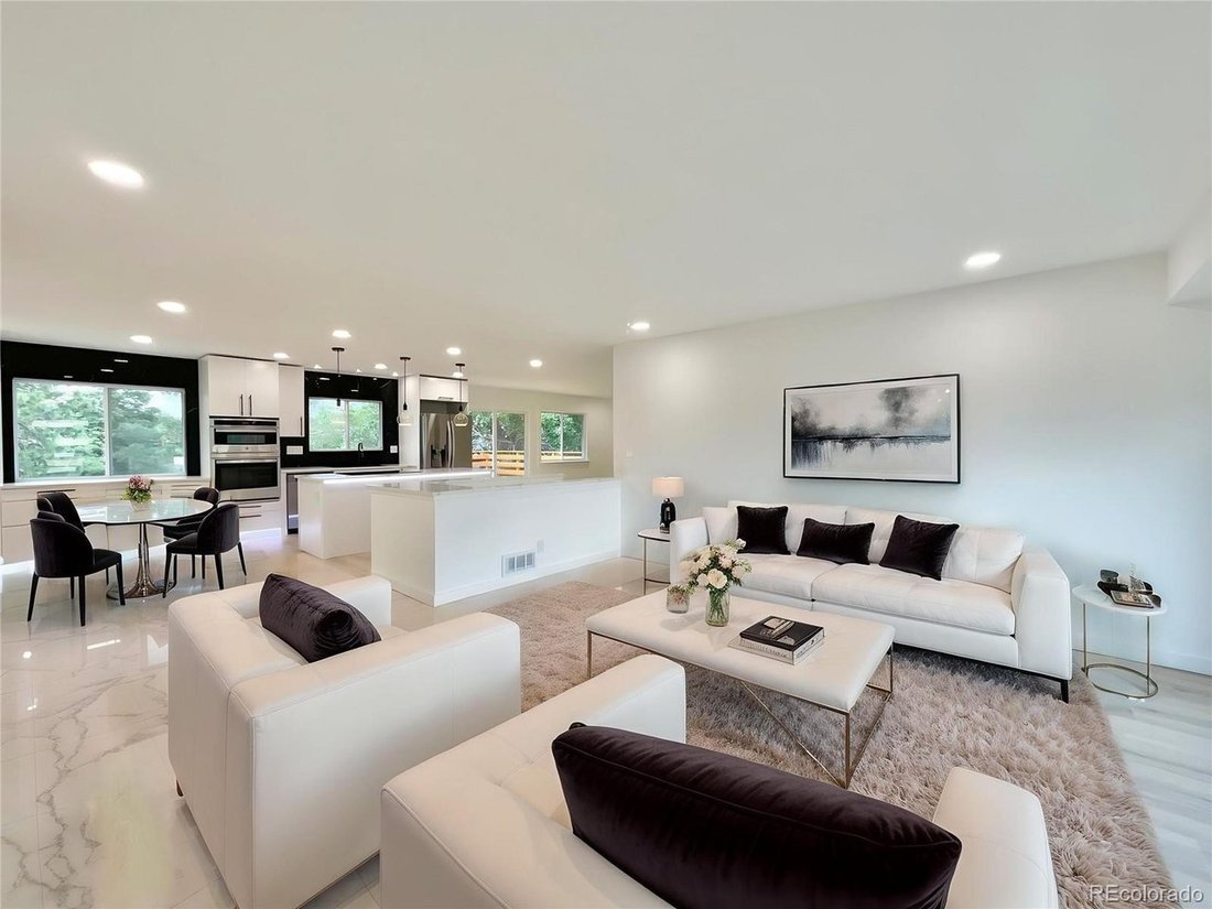 House in Lakewood, Colorado, United States 4 - 18321437