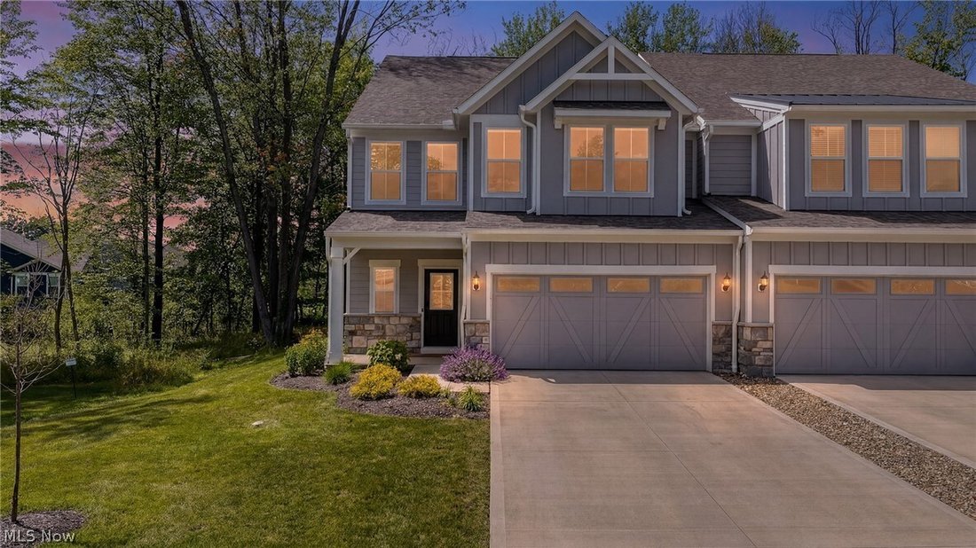 Townhouse in Orange, Ohio, United States 1 - 18318083