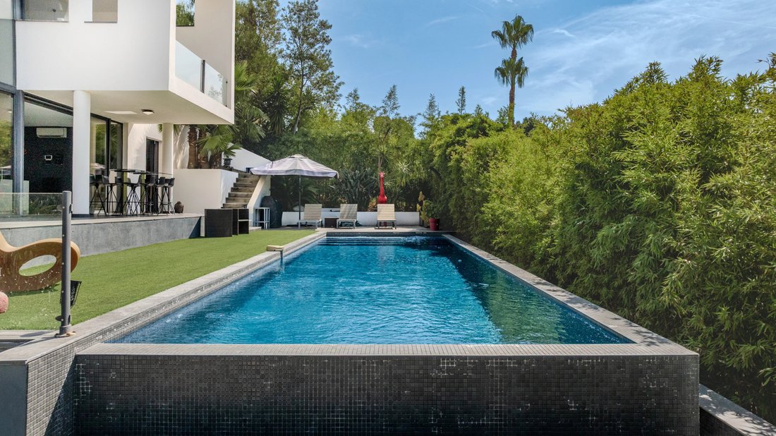 Villa in La Roquette-sur-Siagne, Provence-Alpes-Côte d'Azur, France 3 - 18319958