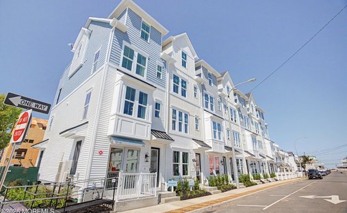 Condo in Seaside Heights, New Jersey, United States 1