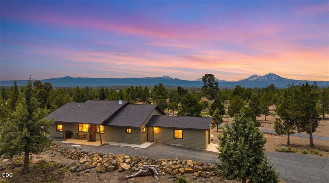 House in Bend, Oregon, United States 2 - 18320729