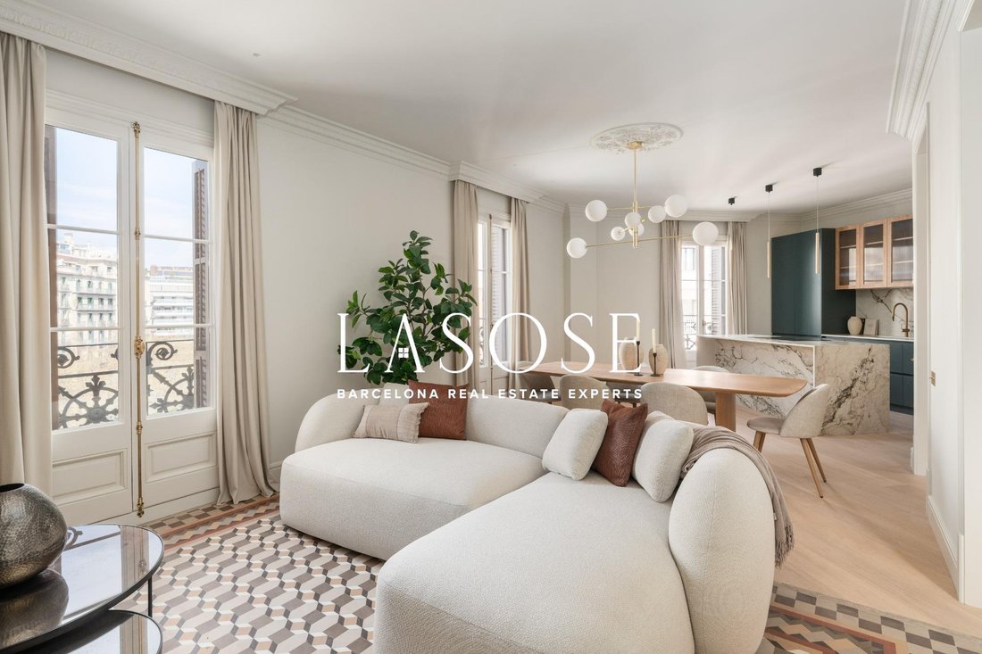 Apartment in Eixample, Barcelona, Spain 1 - 18319278
