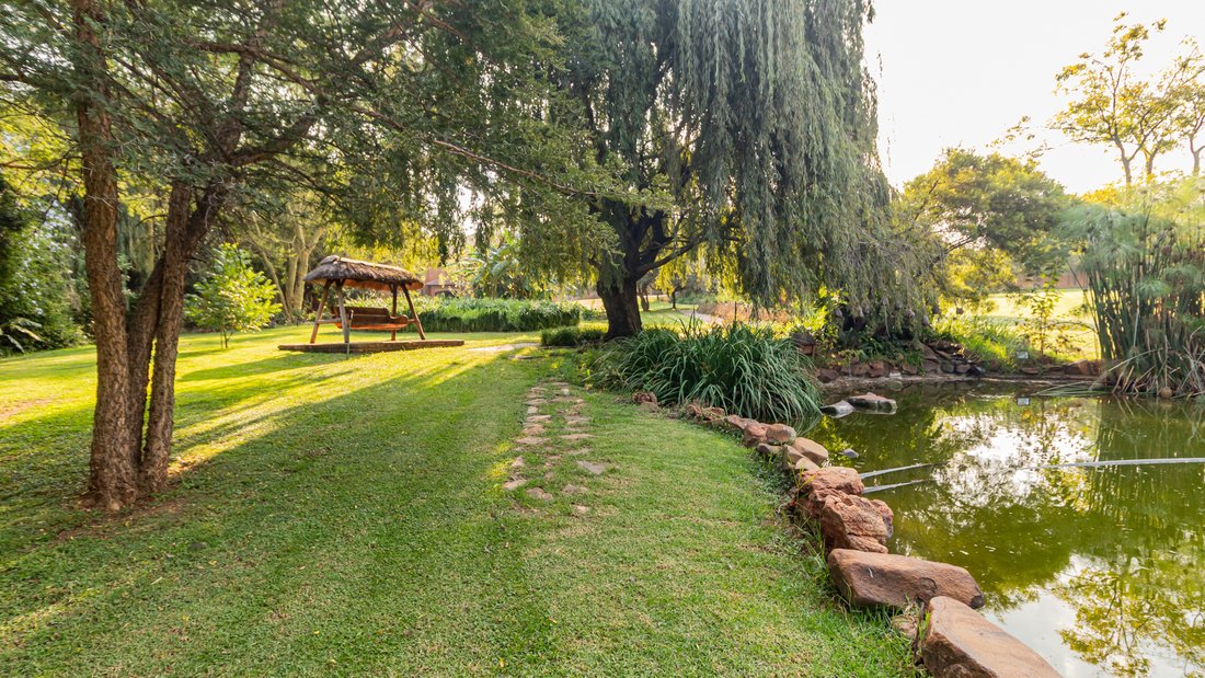 House in Mooikloof, Gauteng, South Africa 3 - 17630354