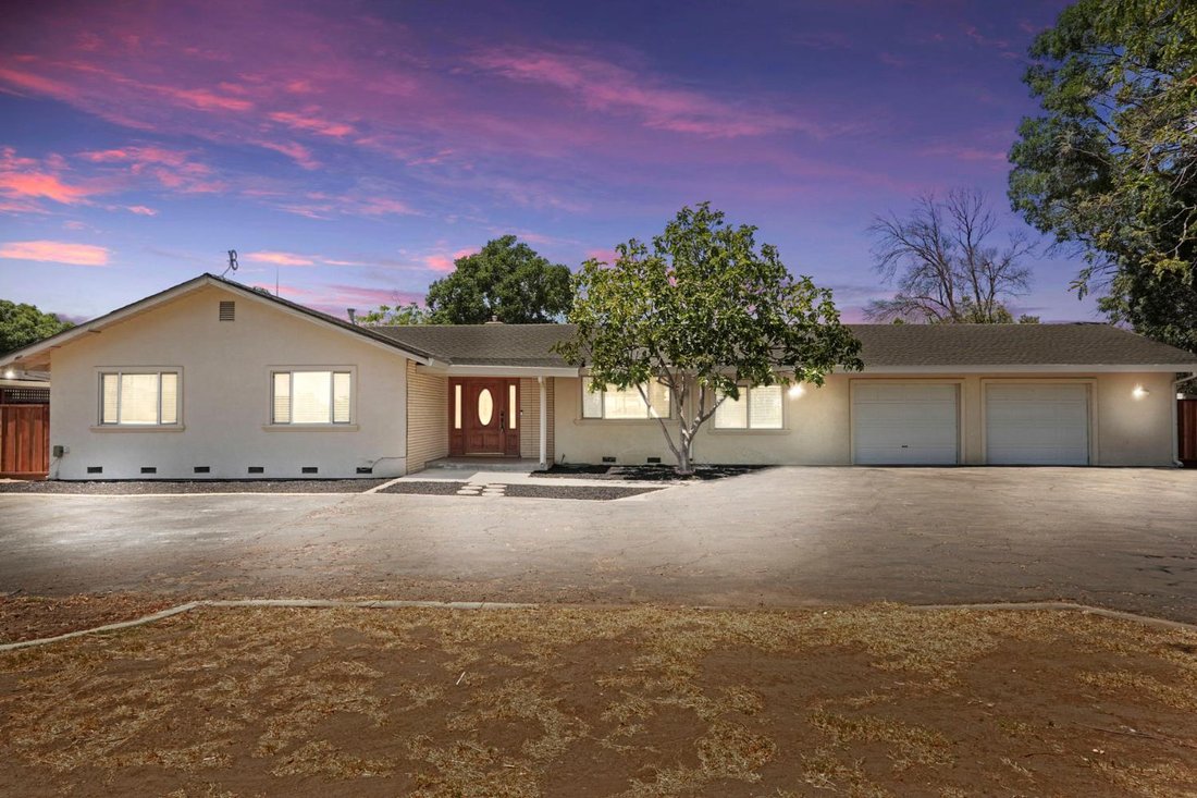 House in Tracy, California, United States 5 - 18322369