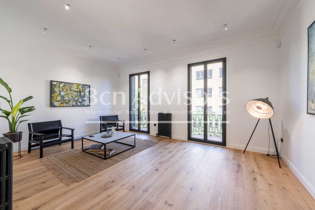 Apartment in Eixample, Barcelona, Spain 2 - 18087470