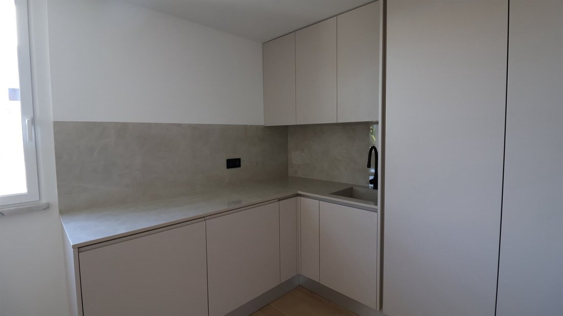 Apartment in Carcavelos e Parede, Lisbon, Portugal 3 - 18322873