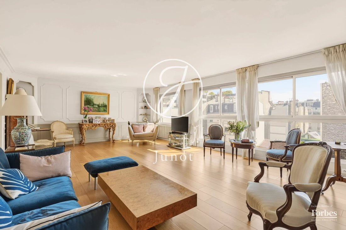 Apartment in Muette Nord, Paris 16e Arrondissement, Paris 3 - 18319700