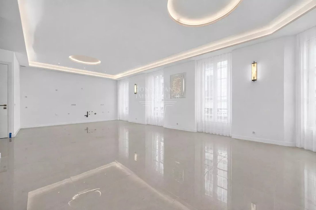Apartment in Cannes, Provence-Alpes-Côte d'Azur, France 2 - 17510351