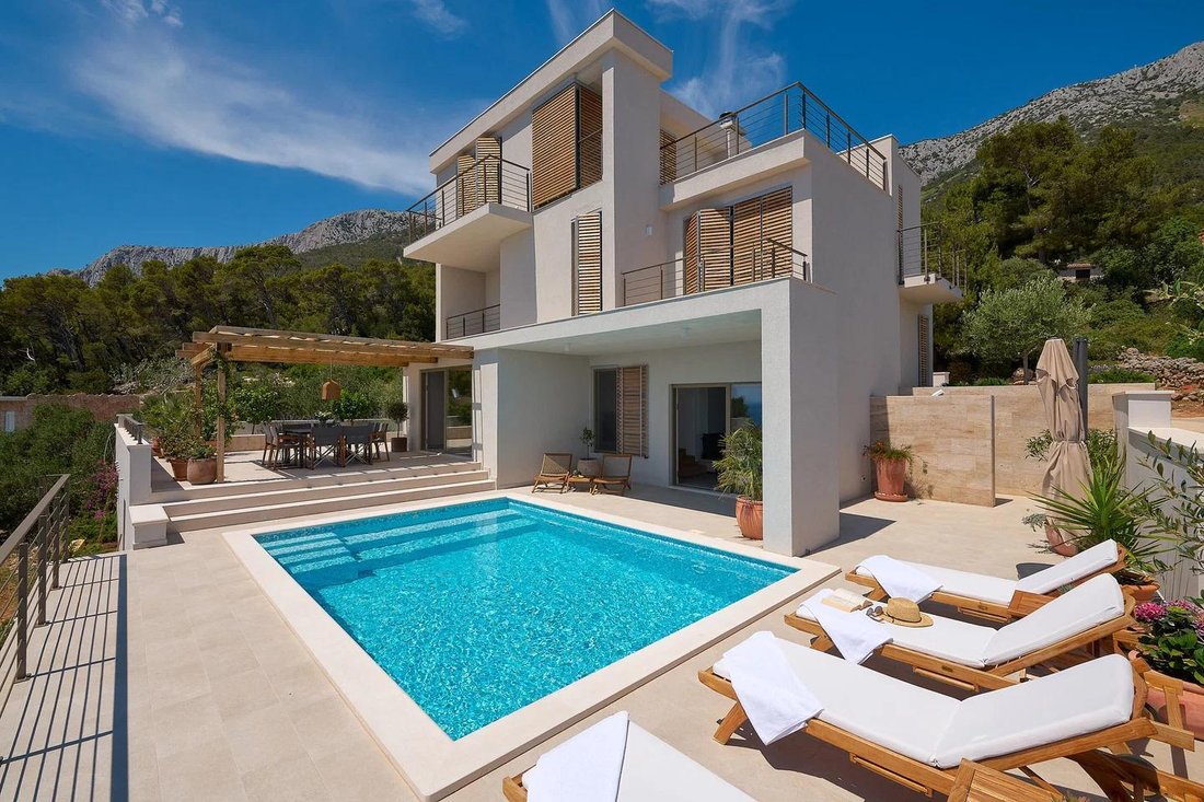 Villa in Velo Grablje, Split-Dalmatia County, Croatia 5 - 15914690