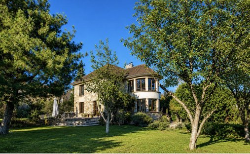 House in Centre Montmorency, Montmorency, France 1