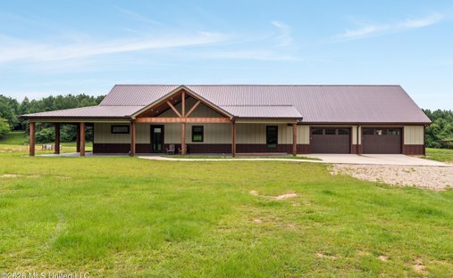House in Foxworth, Mississippi, United States 1