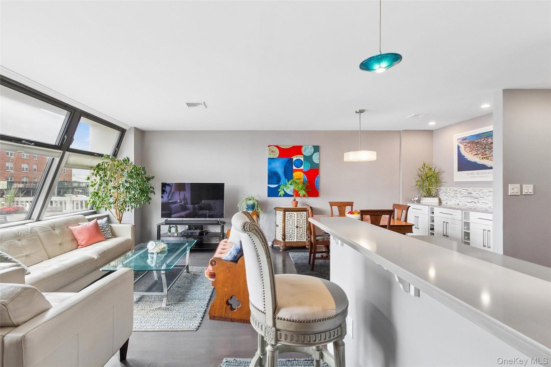 Condo in Long Beach, New York, United States 5 - 18322923