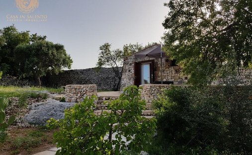 Chalet in Alessano, Apulia, Italy 1