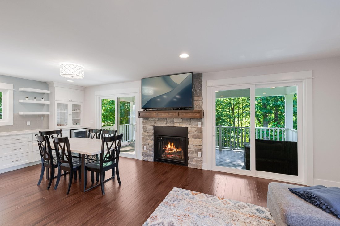 House in Fennville, Michigan, United States 4 - 18320506