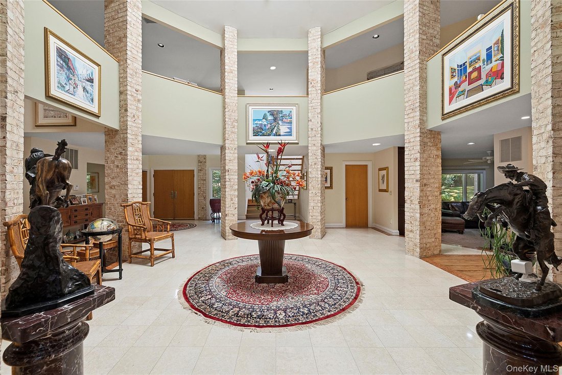 House in Locust Valley, New York, United States 5 - 18322880