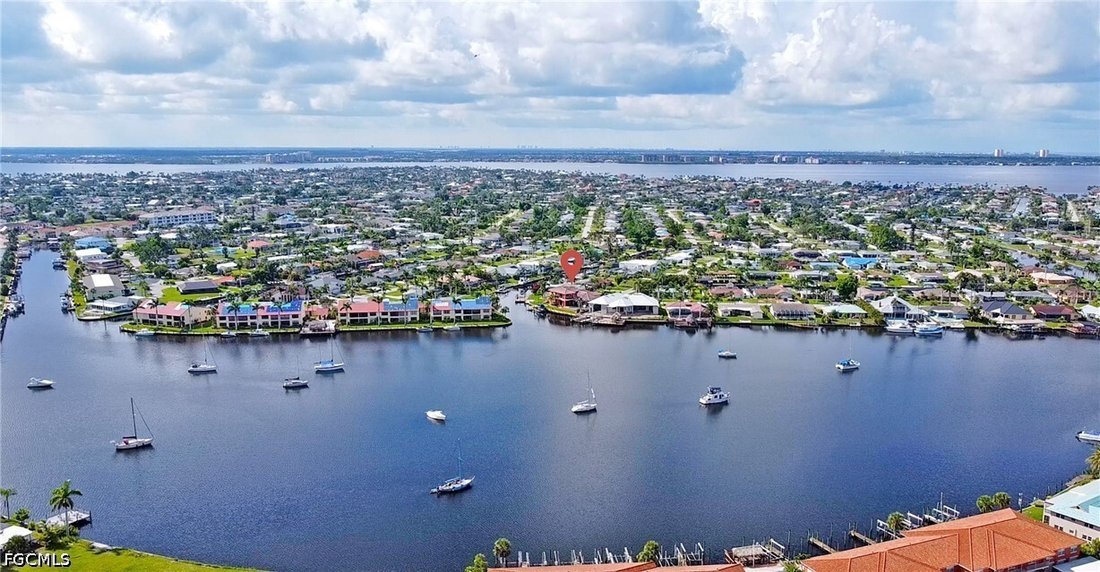 House in Cape Coral, Florida, United States 3 - 18320892