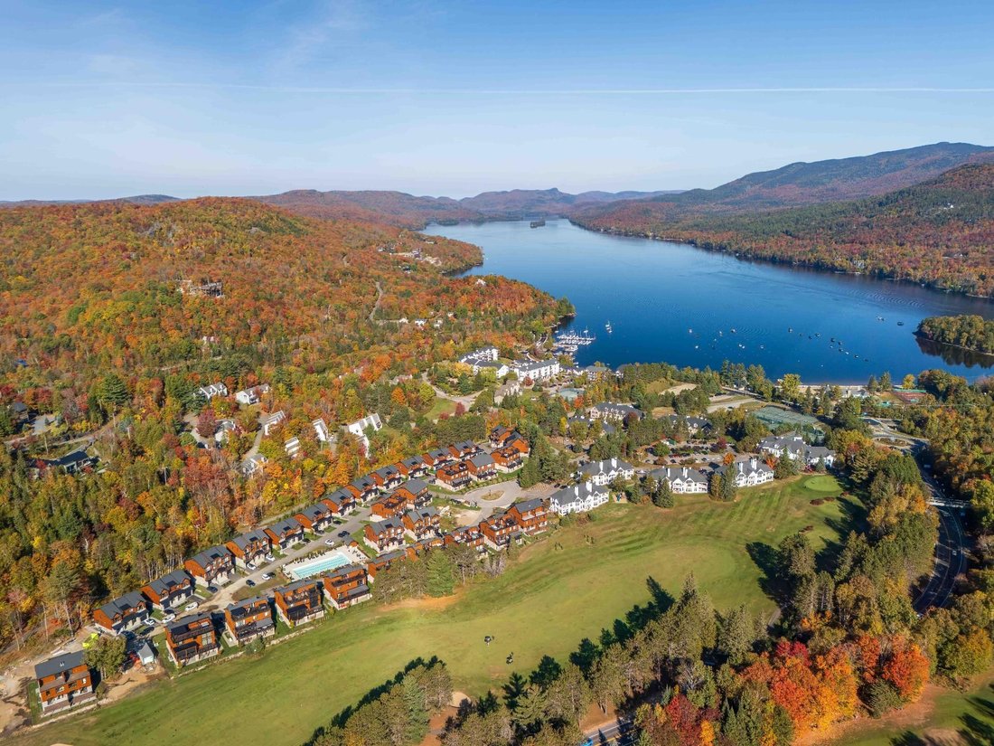 House in Mont-Tremblant, Quebec, Canada 4 - 18182147