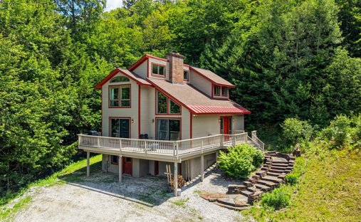 House in Ludlow, Vermont, United States 1