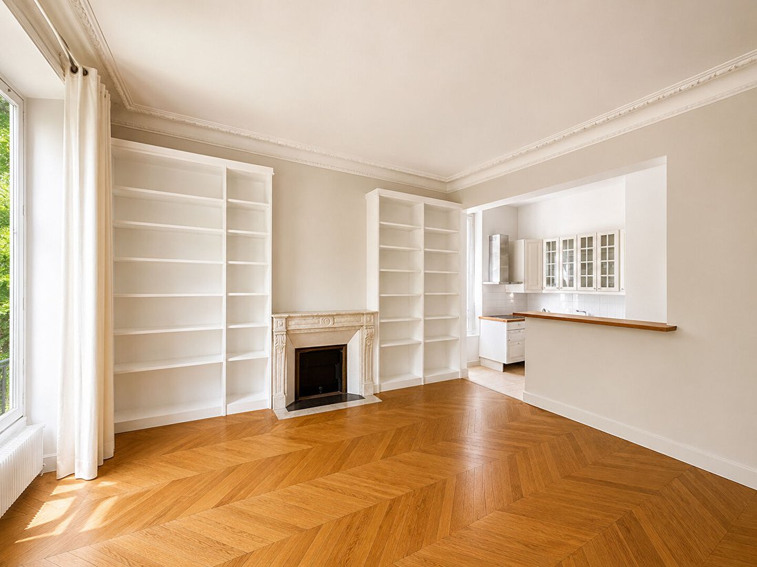 Apartment in Le Centre, Meudon, France 2 - 18323253