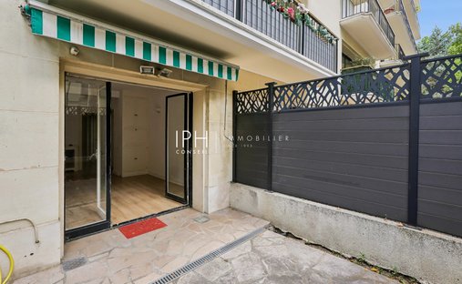 Apartment in Villiers-Danton, Levallois-Perret, France 1