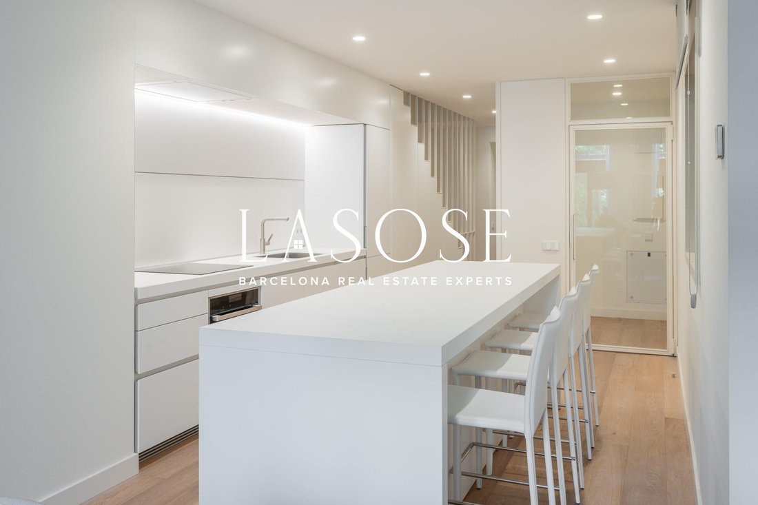 Apartment in Eixample, Barcelona, Spain 3 - 18319548