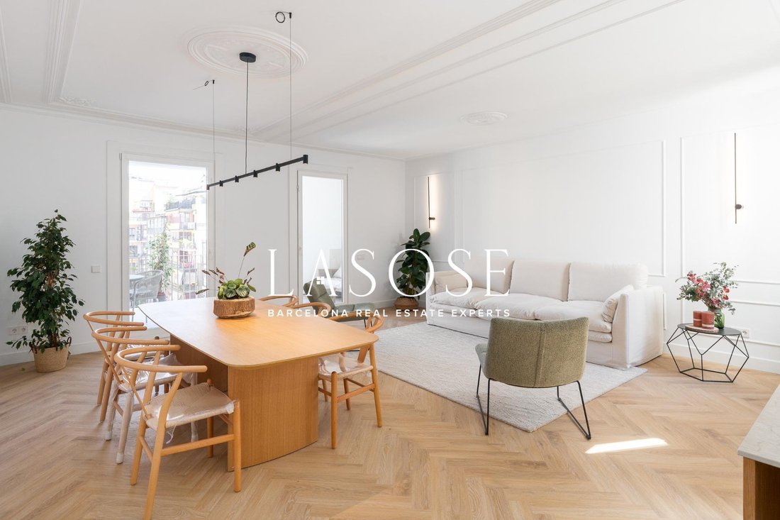 Apartment in Eixample, Barcelona, Spain 1 - 18320093