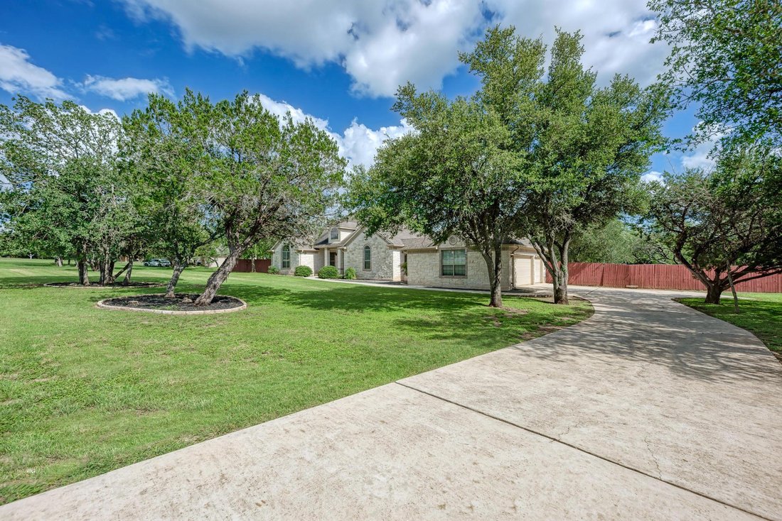 House in Buda, Texas, United States 3 - 18318369
