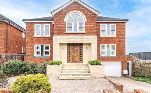 House in Copse Hill, Merton, England 1