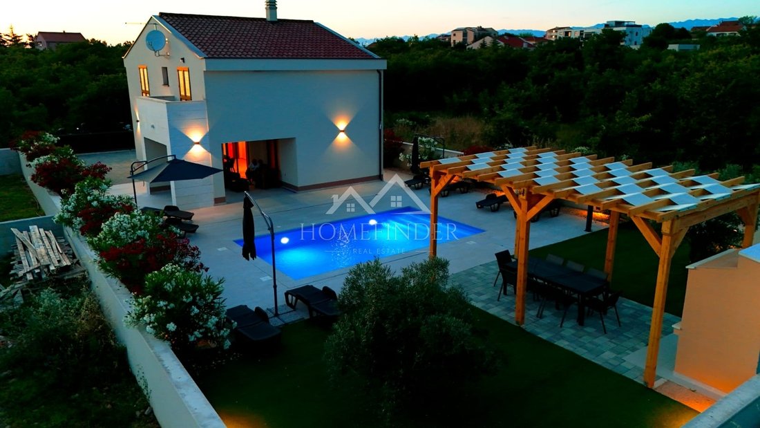 House in Opcina Policnik, Zadar County, Croatia 1 - 17612591