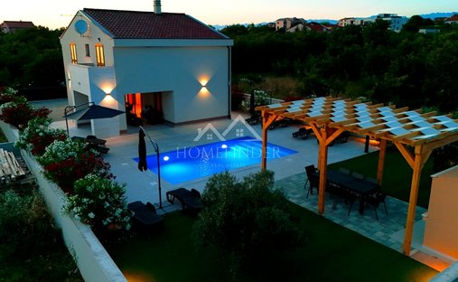 House in Opcina Policnik, Zadar County, Croatia 1