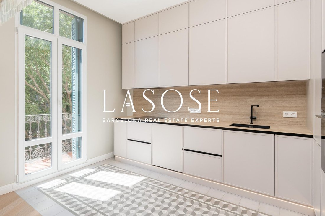 Appartement à Eixample, Barcelone, Espagne 4 - 18319845