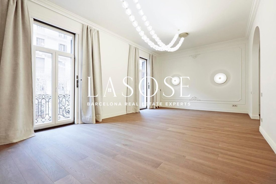 Apartment in Eixample, Barcelona, Spain 1 - 18319690
