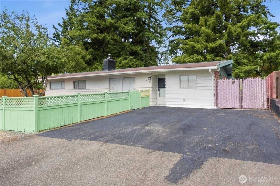 House in Lynnwood, Washington, United States 1 - 18321179