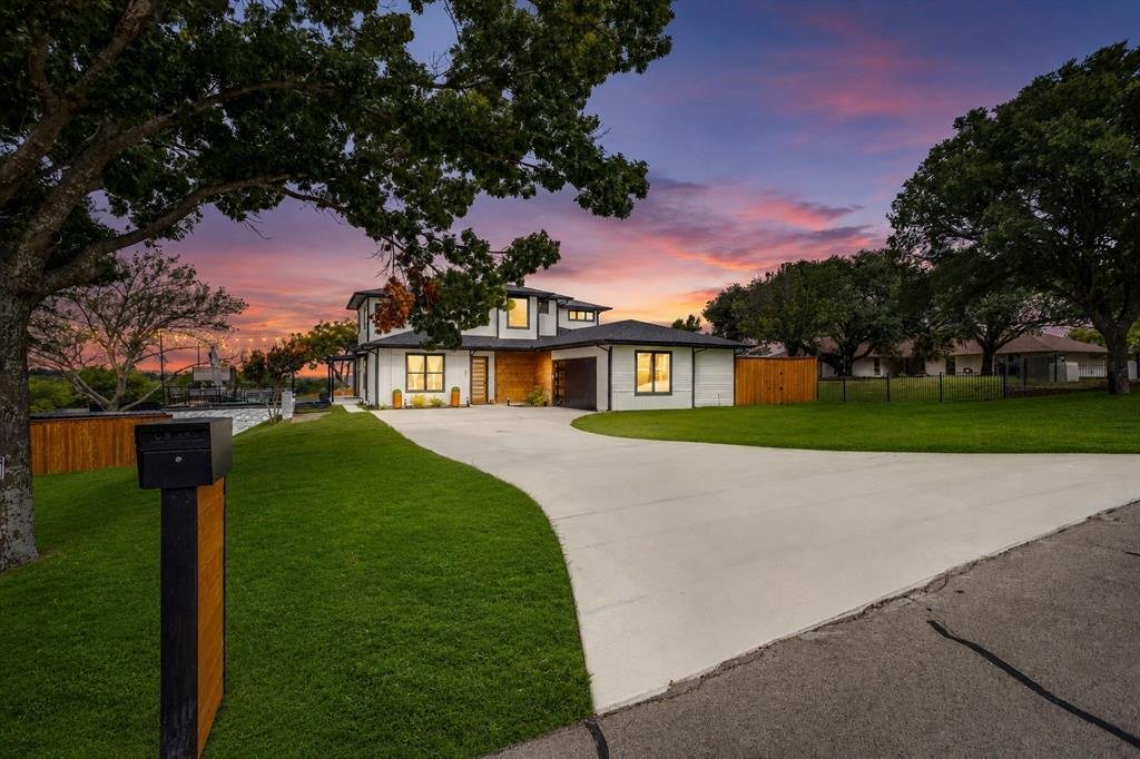 House in White Settlement, Texas, United States 1 - 18207885