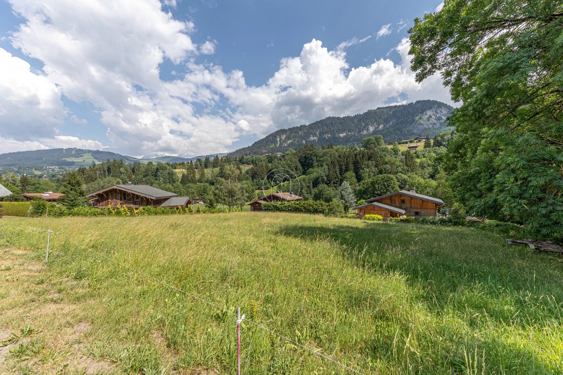 Land in Megève, Auvergne-Rhône-Alpes, France 1 - 18319798