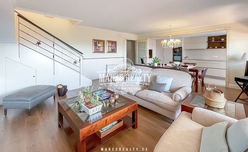 Penthouse in Tiana, Katalonien, Spanien 1