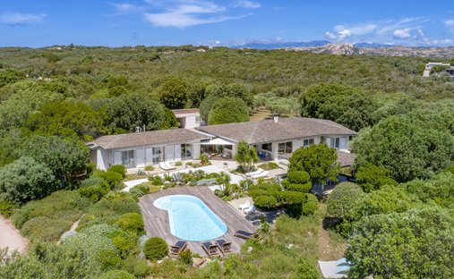 Villa in Bonifacio / Bunifaziu, Corsica, France 1