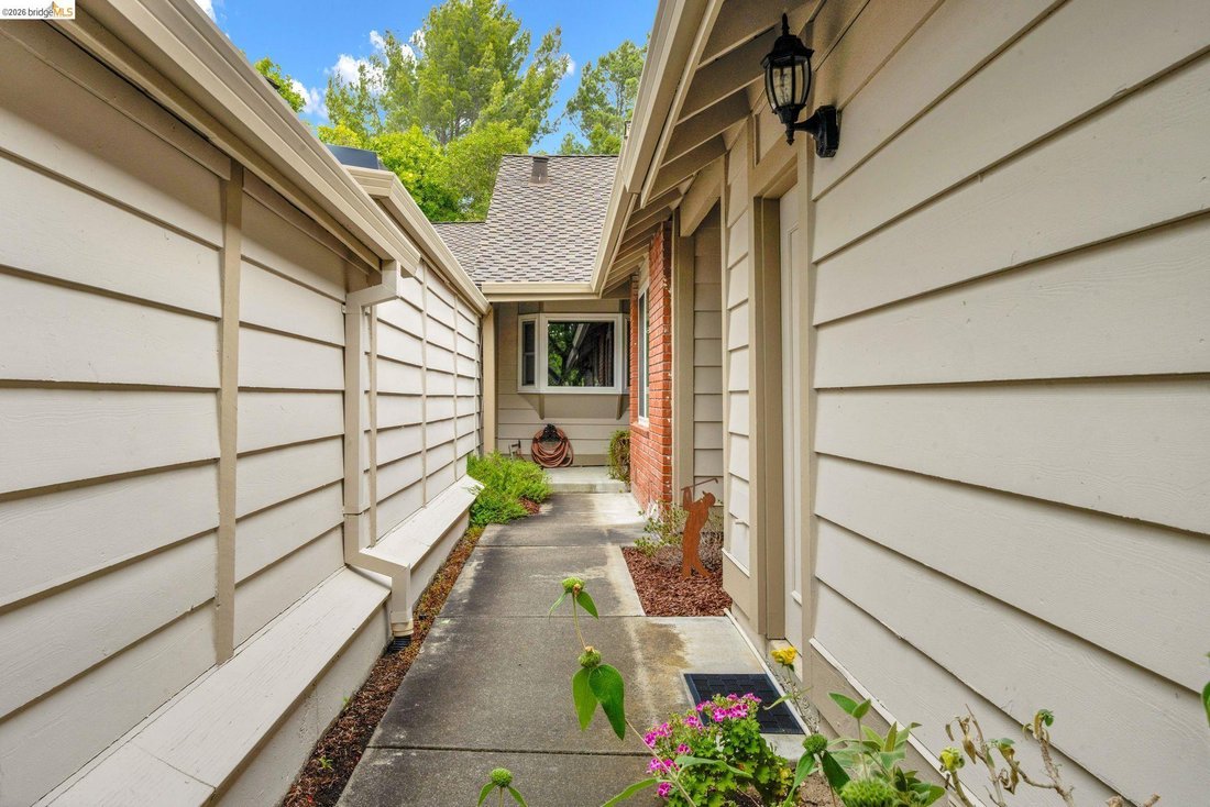 Townhouse in Danville, California, United States 3 - 18322083