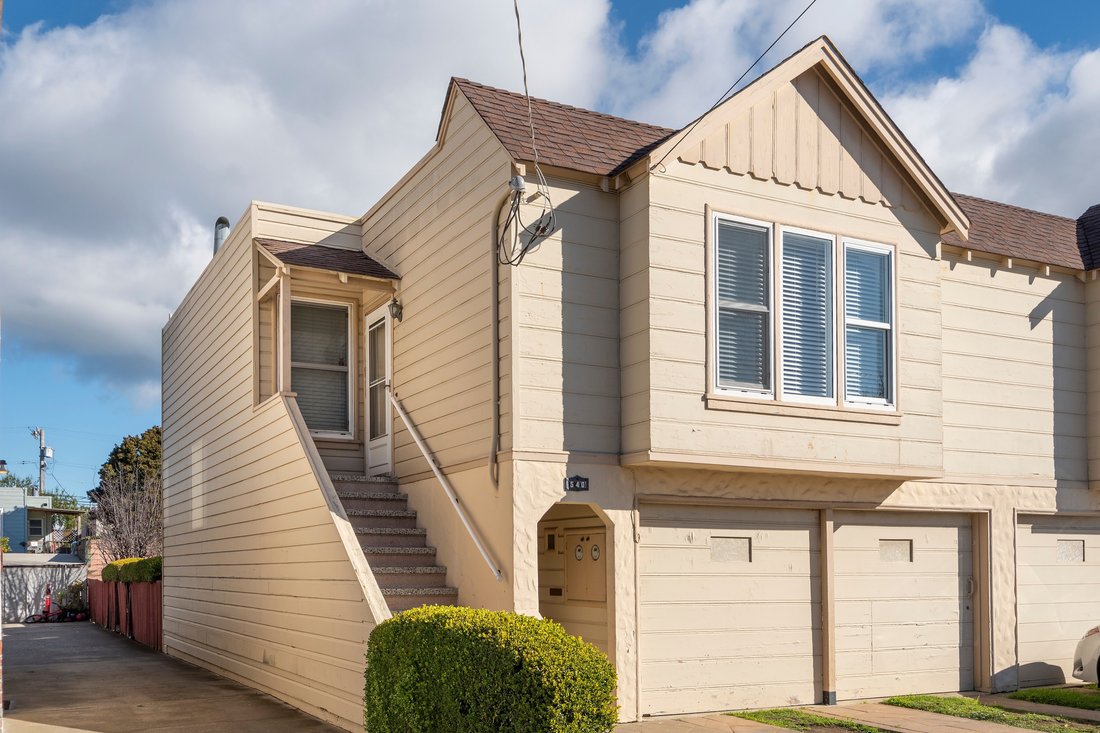 Apartment in San Bruno, California, United States 1 - 18296532