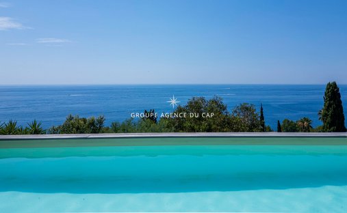 Villa in Le Dramont-Agay-Anthéor-Le Trayas, Saint-Raphaël, France 1