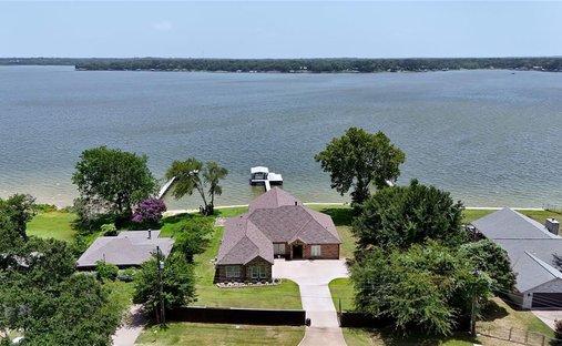 House in Gun Barrel City, Texas, United States 1