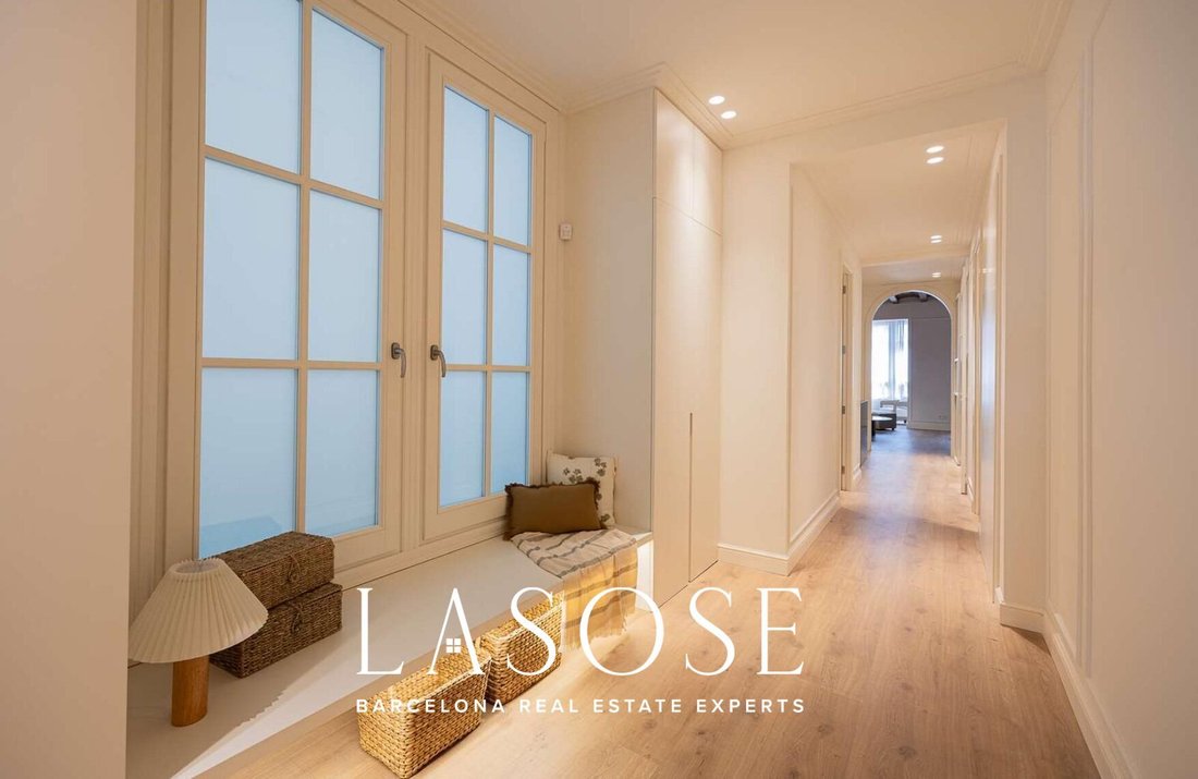 Apartment in Eixample, Barcelona, Spain 2 - 18319570