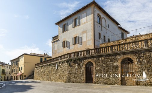 House in Montalcino, Tuscany, Italy 1
